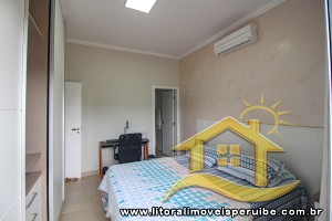 Casa no bairro Bougainvillée IV, Pós Linha