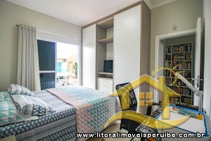 Casa no bairro Bougainvillée IV, Pós Linha