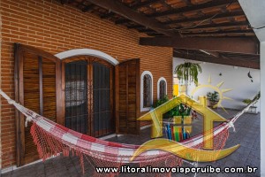 Casa no bairro Centro, Lado Linha