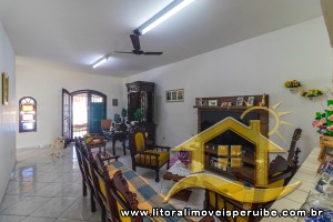 Casa no bairro Centro, Lado Linha