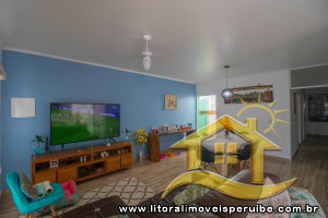Casa no bairro Oásis, Lado Linha