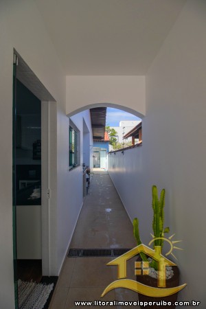 Casa no bairro Oásis, Lado Linha