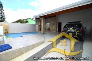 Casa no bairro Belmira Novaes, Lado Linha