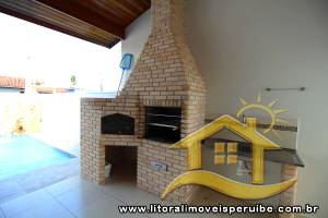 Casa no bairro Belmira Novaes, Lado Linha