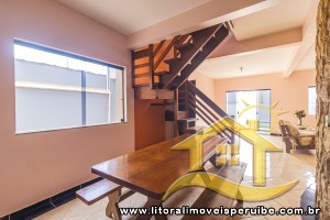 Casa no bairro Oásis, Lado Linha