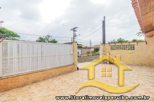Casa no bairro Oásis, Lado Linha