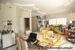 Casa no bairro Centro, Lado Linha