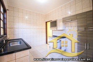 Casa no bairro Jardim Peruíbe, Pós Linha