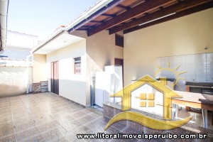 Casa no bairro Jardim Peruíbe, Pós Linha
