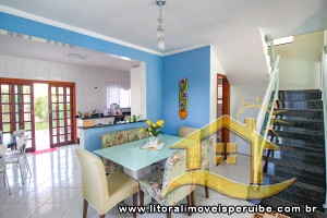 Casa no bairro Continental, Lado Linha