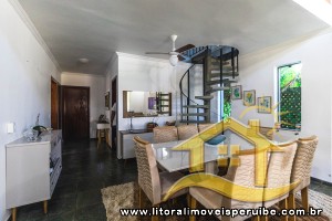 Casa no bairro Bougainvillée II, Lado Linha