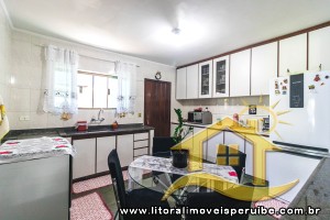 Casa no bairro Bougainvillée II, Lado Linha