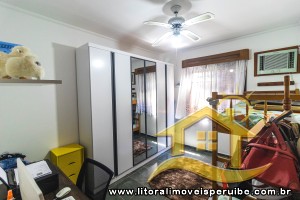 Casa no bairro Bougainvillée II, Lado Linha