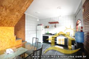 Casa no bairro Centro, Lado Linha