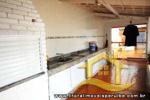 Casa no bairro Centro, Lado Linha