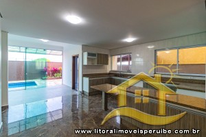 Casa no bairro Bougainvillée IV, Pós Linha