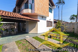 Casa no bairro Oásis, Lado Linha
