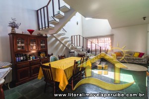 Casa no bairro Oásis, Lado Linha
