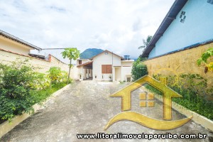 Casa no bairro Centro, Lado Linha
