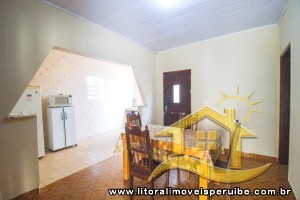 Casa no bairro Centro, Lado Linha