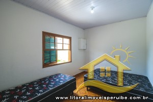 Casa no bairro Centro, Lado Linha