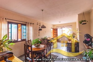 Casa no bairro Ribamar, Lado Linha