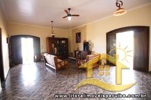 Casa no bairro Belmira Novaes, Lado Praia