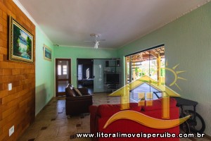 Casa no bairro Oásis, Lado Linha