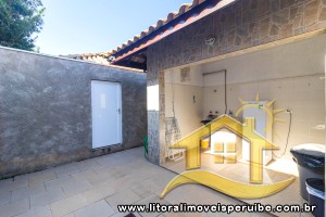 Casa no bairro Oásis, Lado Linha