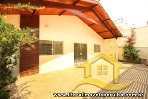 Casa no bairro São João Batista, Lado Praia