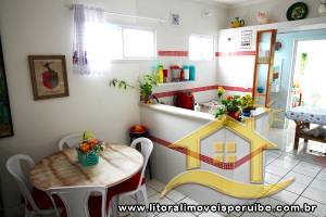 Casa no bairro Centro, Lado Linha