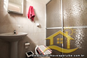 Casa no bairro Centro, Lado Linha