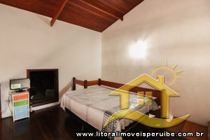 Casa no bairro Centro, Lado Linha