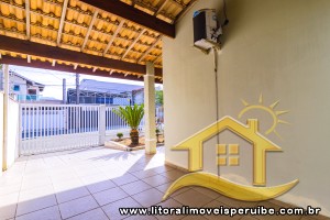 Casa no bairro Cidade Nova Peruibe, Lado Praia