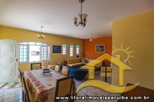 Casa no bairro Jardim Peruíbe, Pós Linha