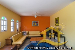 Casa no bairro Jardim Peruíbe, Pós Linha