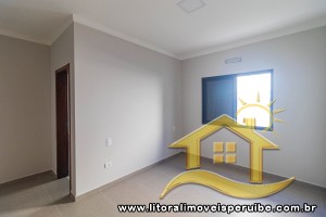 Casa no bairro Jardim Márcia, Lado Linha