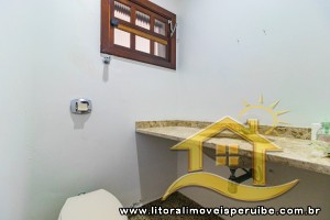 Casa no bairro Centro, Lado Linha