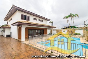 Casa no bairro Centro, Lado Linha