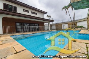 Casa no bairro Centro, Lado Linha