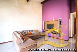 Casa no bairro Belmira Novaes, Lado Praia