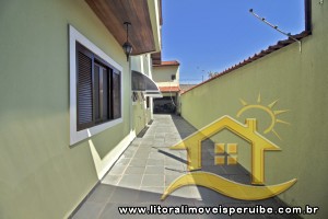 Casa no bairro Centro, Lado Linha