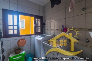 Casa no bairro Stella Maris, Lado Linha