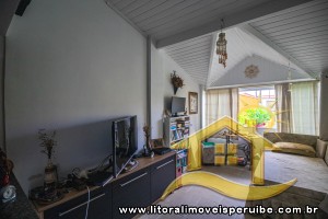 Casa no bairro São João Batista, Lado Praia