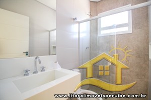 Casa no bairro Bougainvillée IV, Pós Linha