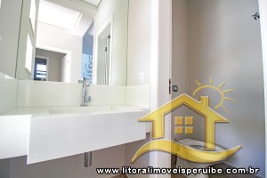 Casa no bairro Bougainvillée IV, Pós Linha
