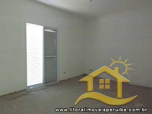 Casa no bairro Jardim Márcia, Lado Linha