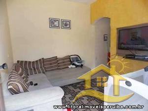 Casa no bairro Belmira Novaes, Lado Linha