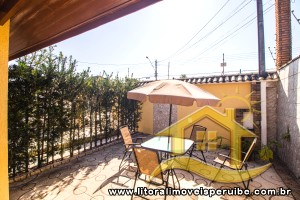 Casa no bairro Oásis, Lado Linha