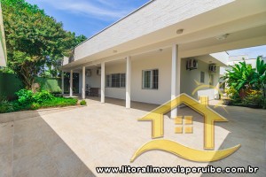 Casa no bairro Três Marias, Lado Linha